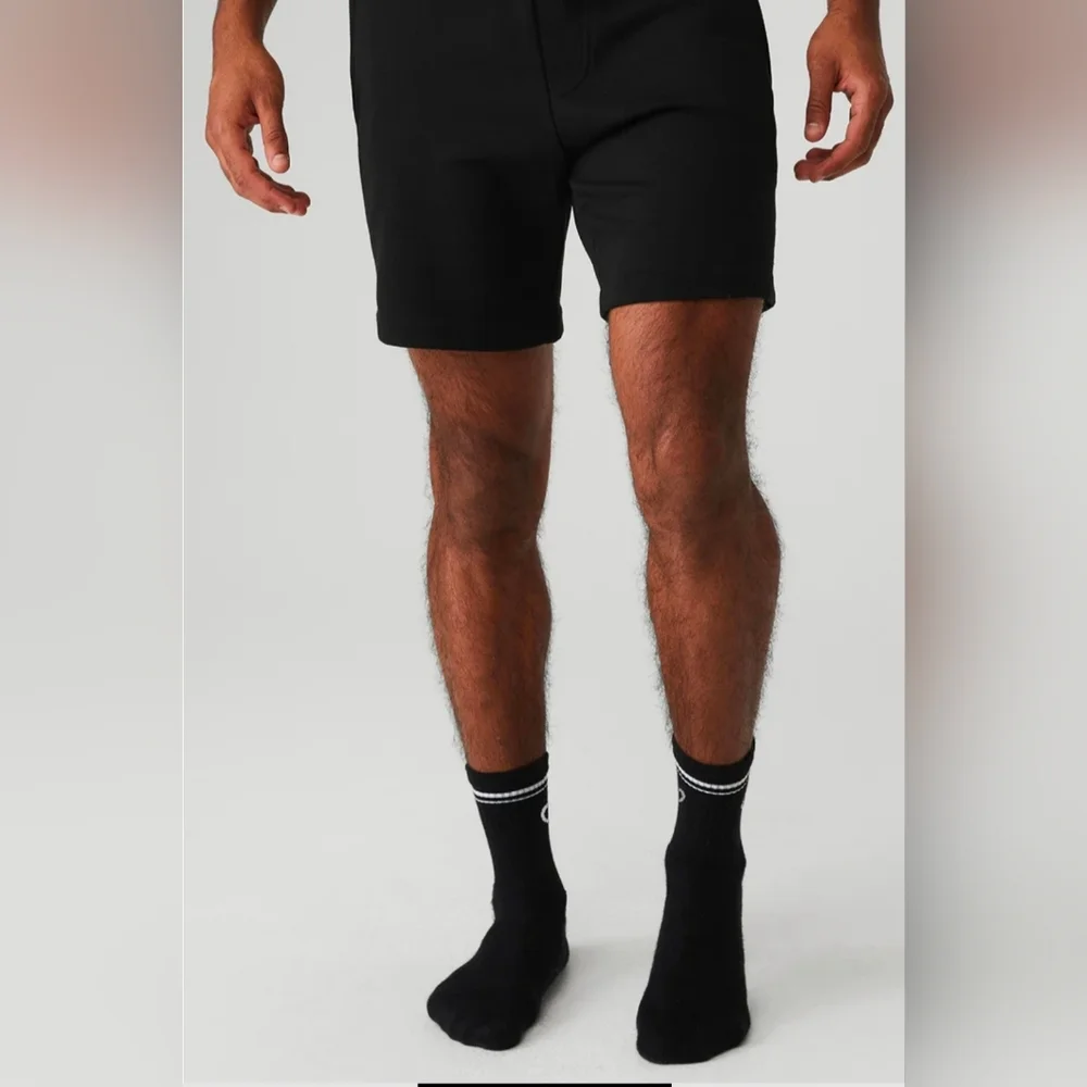 Alo Yoga Unisex Half-Crew Sock Athletic Core: Black/White Medium $34